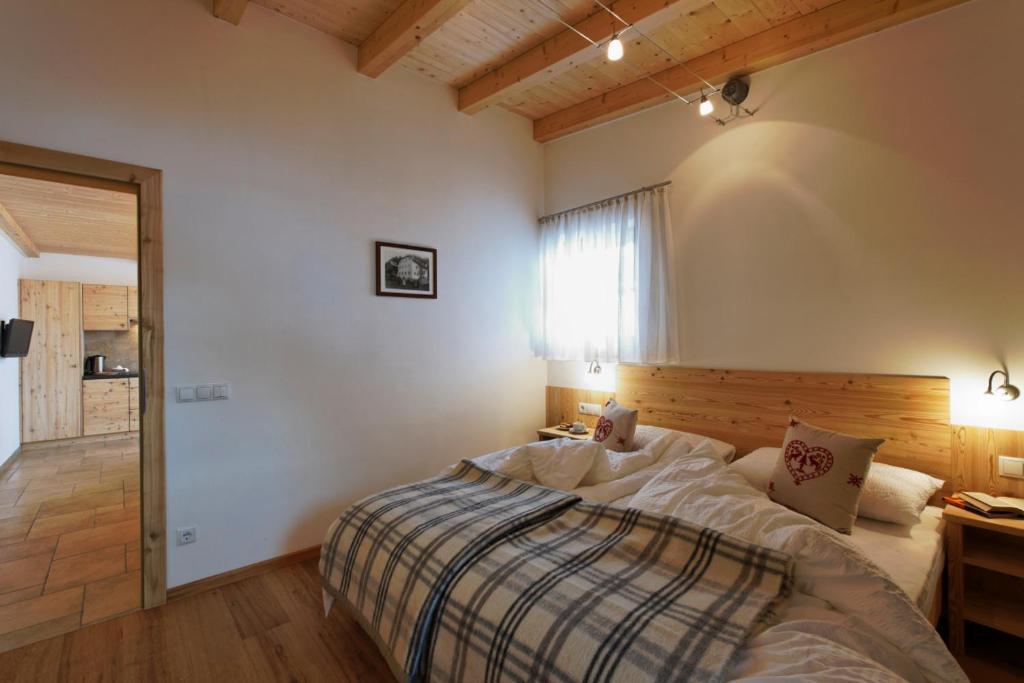 Refugium Laflu Apartments Corvara In Badia Phòng bức ảnh